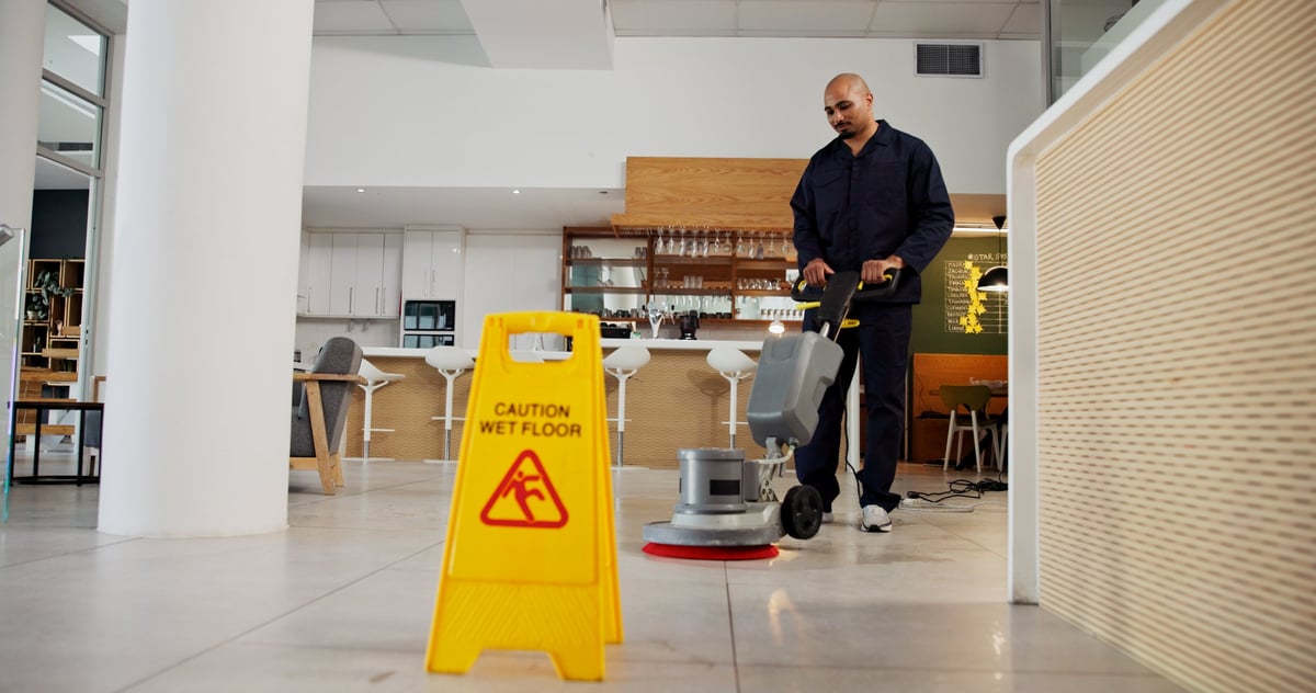 Retail storefront hygiene and cleaning service
